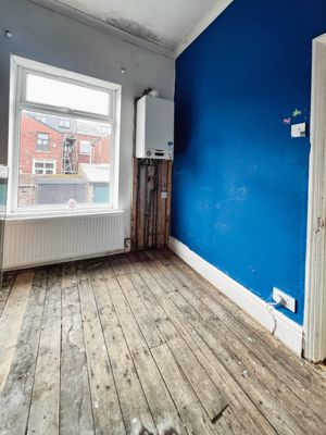 Bedroom - click for photo gallery